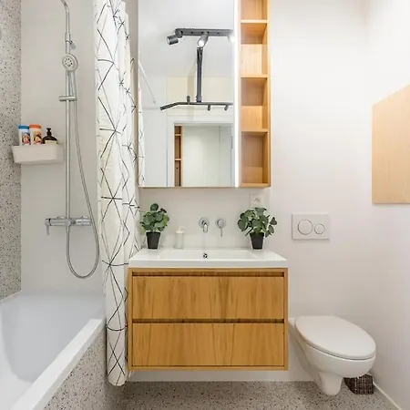 Slovakia Skyline Retreat At Racianska ברטיסלאבה